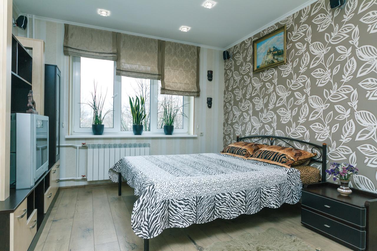 Apartment On Sevastopolska Square Kiew Exterior foto